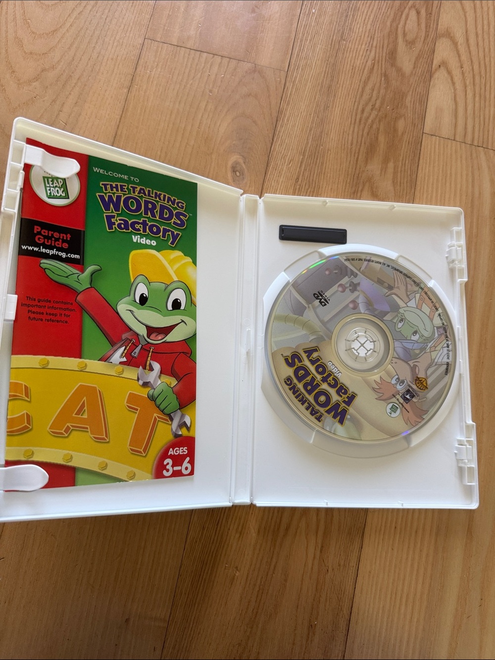 LeapFrog Letter Factory & Talking Words Factory DVD Bundle Preschool - Picture 3 of 6